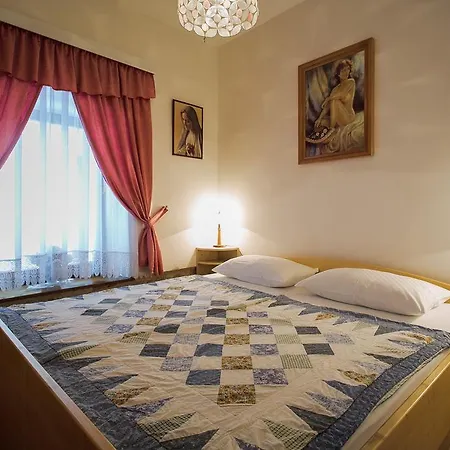 Romantica Apartment