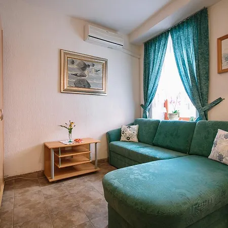 Romantica Apartment