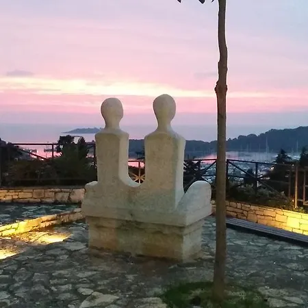 Romantica Apartment