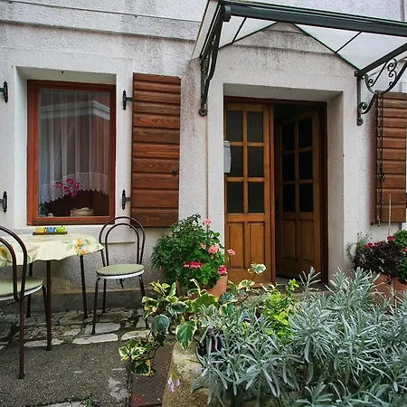 Romantica Apartment